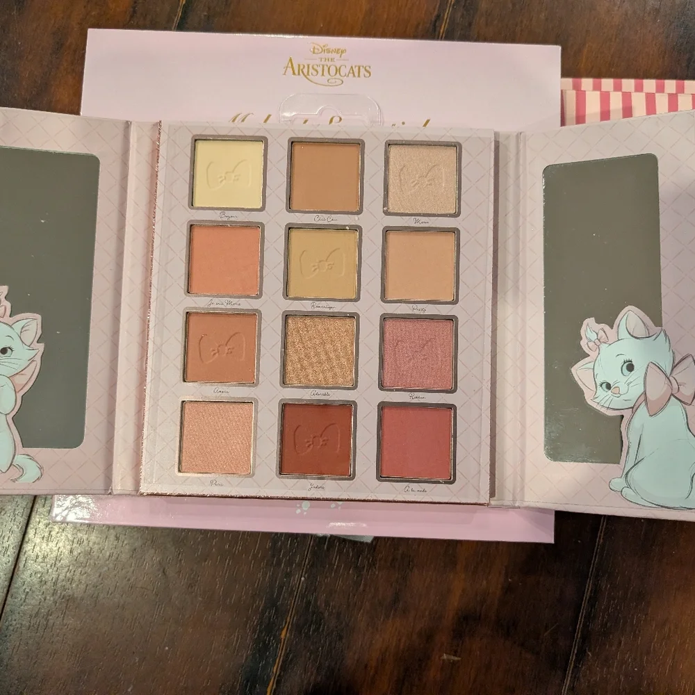New ARISTOCATS Marie MAKEUP BUNDLE !!